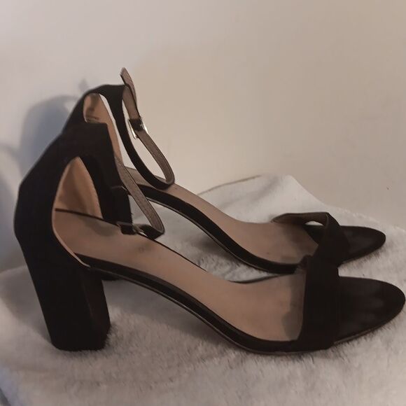 Madden Girl "Beella" Black Women's Heels - Picture 6 of 6